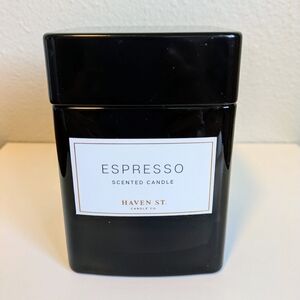 NWT Sugar Vanilla Caramel Espresso Candle
